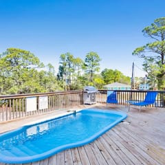 Sleeps 16 · Private Pool · 3 Blocks to Beach