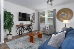 Family Escape w/ Garage, Pool & Park