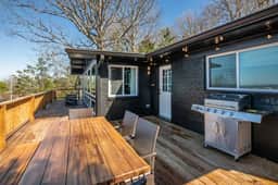 Luxurious Retreat w/ Stunning Views | Sleeps 16
