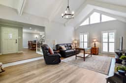 3 BR 2 BA Duplex near interstate - Imagen 3