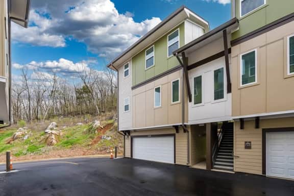 Family Escape w/ Garage, Pool & Park - Imagem 5