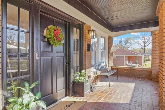Beautiful Historic Home | Sleeps 16 | Amphitheater - Bild 1