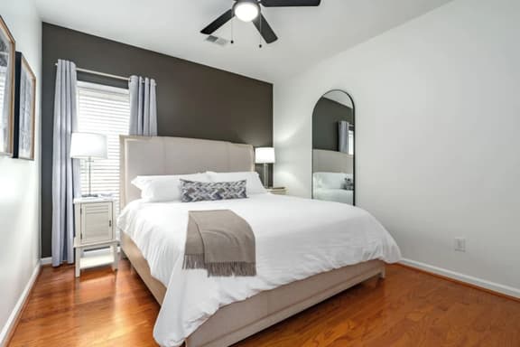 Perfect for Families | Gated Community | Lake