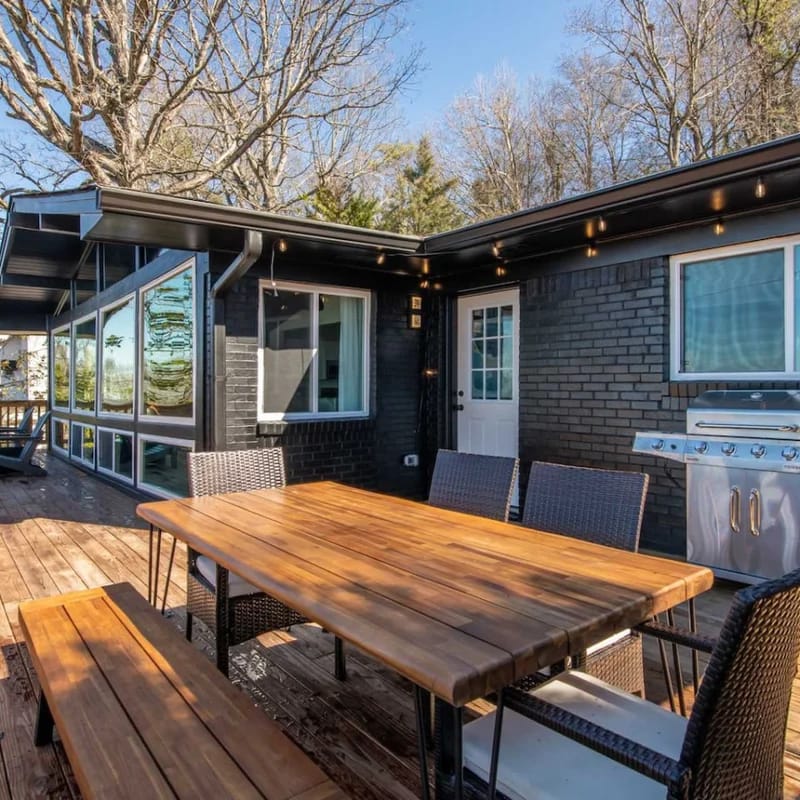 Luxurious Retreat w/ Stunning Views | Sleeps 16